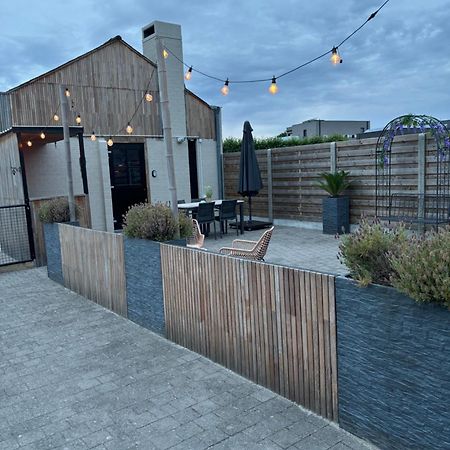 Guesthouse 66 Lommel Bagian luar foto