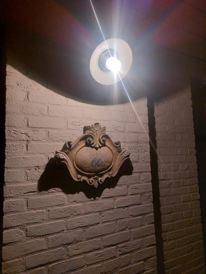 Guesthouse 66 Lommel Bagian luar foto