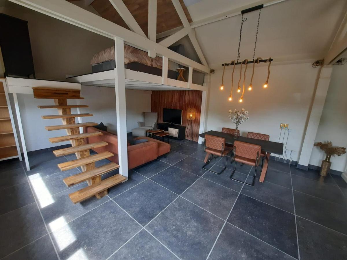 Guesthouse 66 Lommel Bagian luar foto