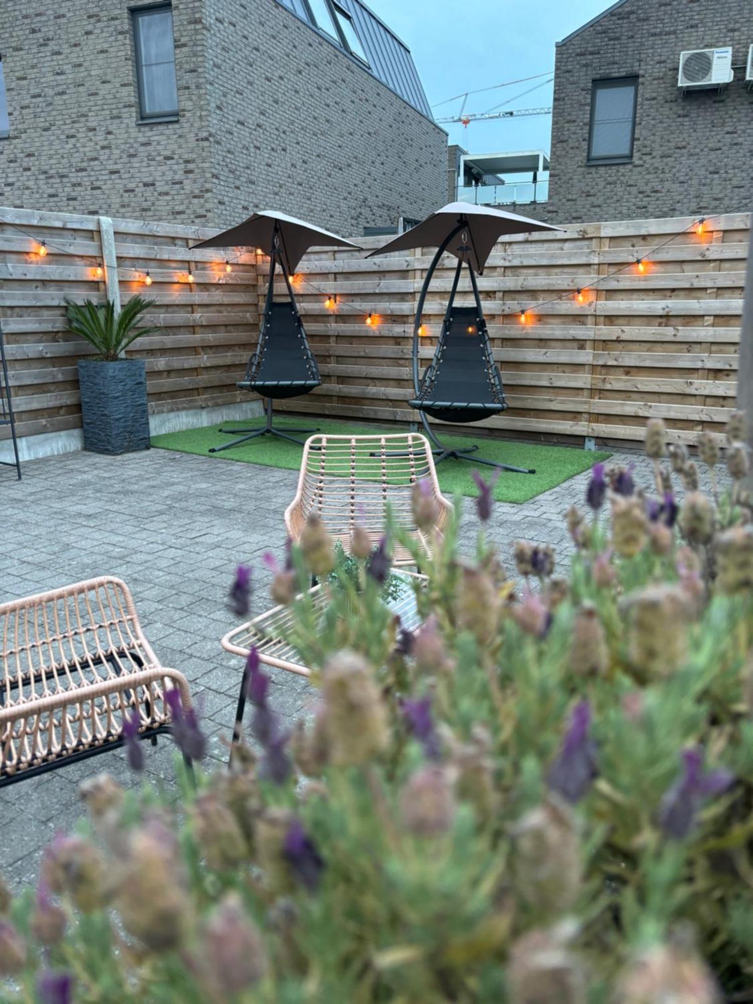 Guesthouse 66 Lommel Bagian luar foto